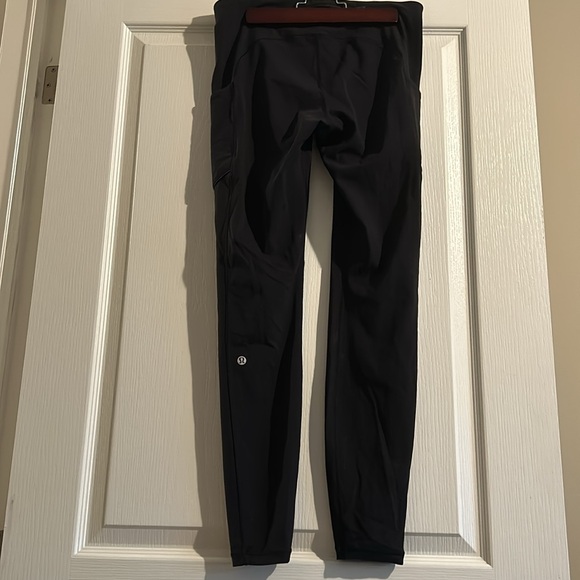 Lululemon Speed Up Tight 28" *Brushed Full-On Luxtreme - Picture 4 of 4